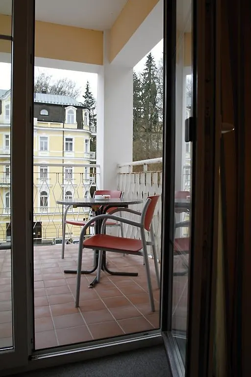 Apartmany Cesky Dvur Marianske Lazne Apartment